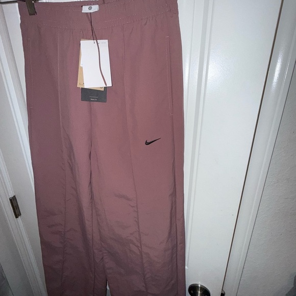 Nike Pink Track Pants with High-Rise Waist - Picture 12 of 16